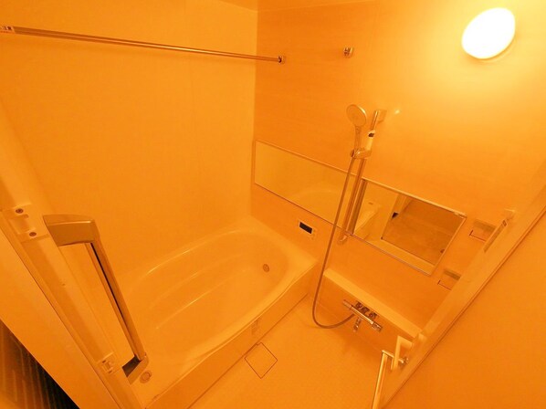 シーズンフラッツ青葉通一番町の物件内観写真